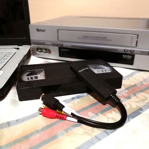 EASYCAP USB videó digitalizáló adapter